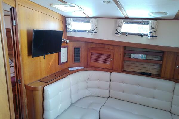Kathrine E  36ft Sabre Yacht For Sale