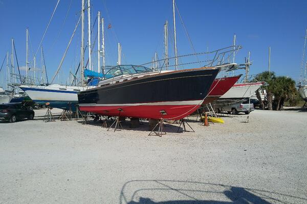 Kathrine E  36ft Sabre Yacht For Sale
