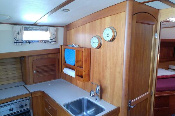 Kathrine E  36ft Sabre Yacht For Sale
