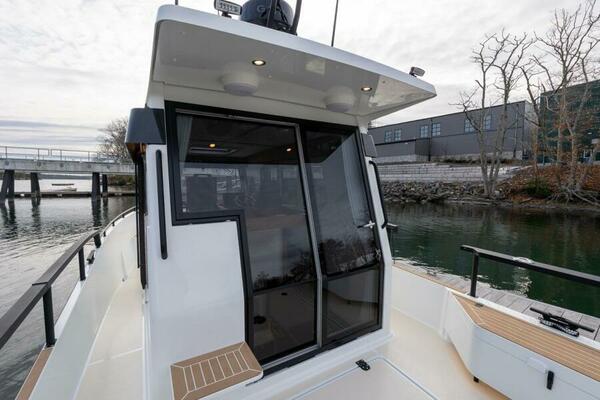 450k    650k Stock 3 27ft Targa Yacht For Sale