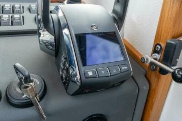 450k    650k Stock 3 27ft Targa Yacht For Sale