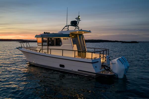 450k    650k Stock 3 27ft Targa Yacht For Sale