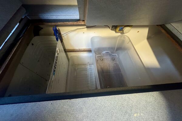 38ft Morgan Yacht For Sale