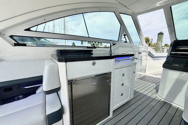40ft Formula Yacht For Sale