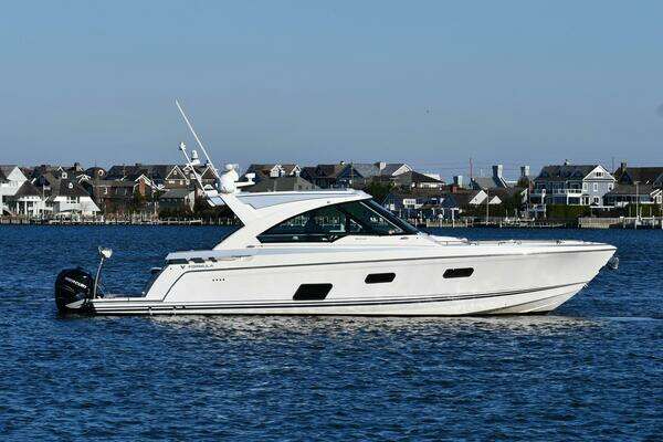 40ft Formula Yacht For Sale