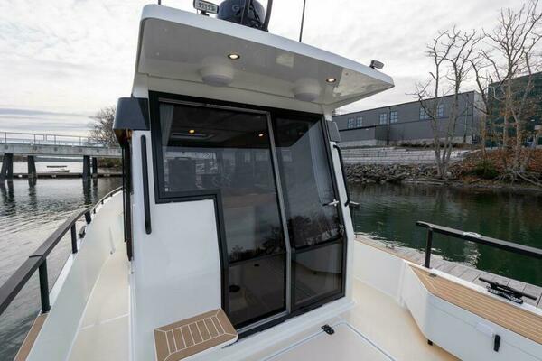 450k    650k Stock 3 27ft Targa Yacht For Sale