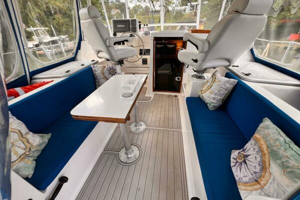 Prost 36ft Endeavour Catamaran Yacht For Sale