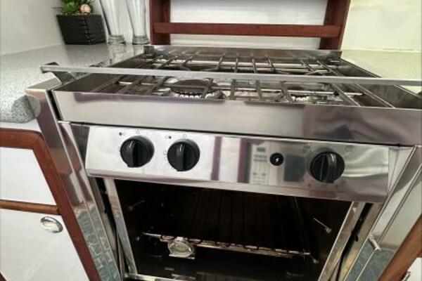 Prost 36ft Endeavour Catamaran Yacht For Sale