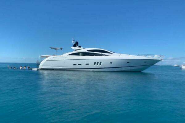 2006 Sunseeker 82
