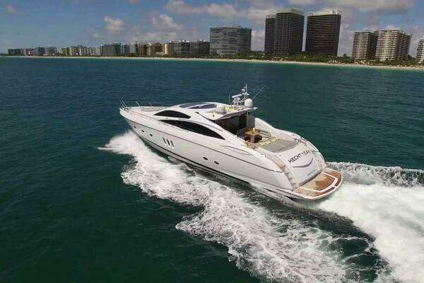 2006 Sunseeker 82