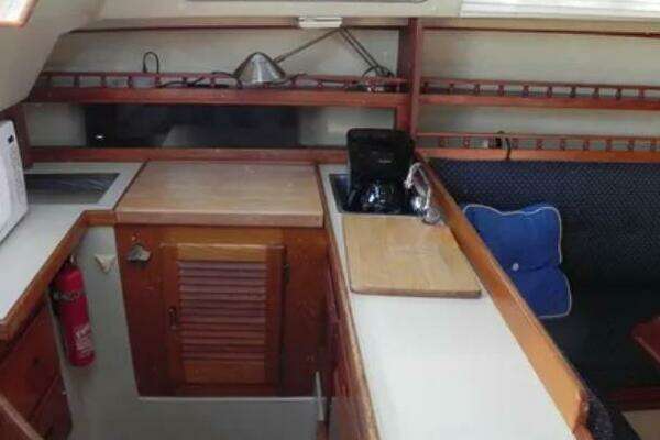 Photo of the 1981 Catalina 30