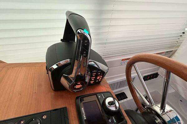 Back Cove 39O Yacht For Sale