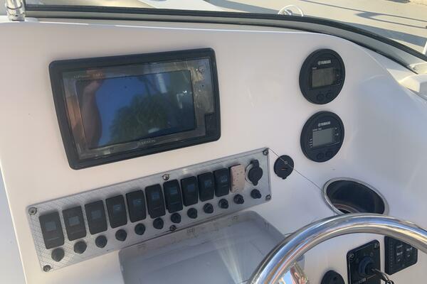 24ft Key West Yacht For Sale