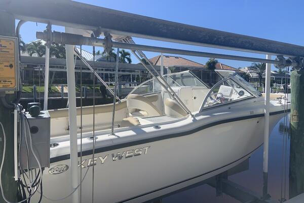 24ft Key West Yacht For Sale