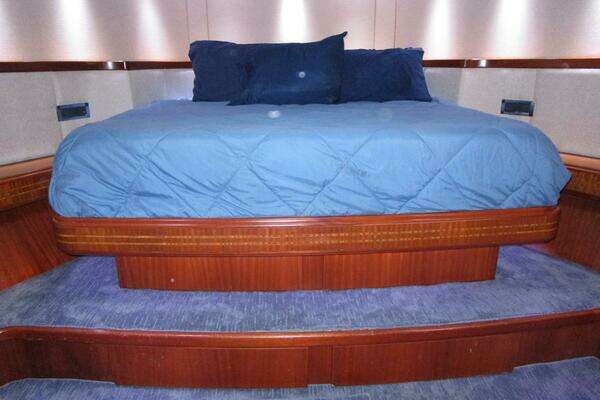 Striker  Yacht For Sale