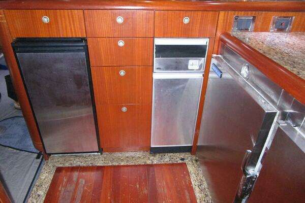 Striker  Yacht For Sale