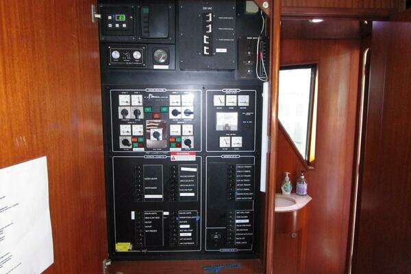 Photo of the 1989 Striker 62 Convertible "ELSKA "