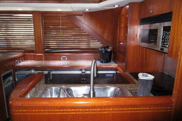 Striker  Yacht For Sale
