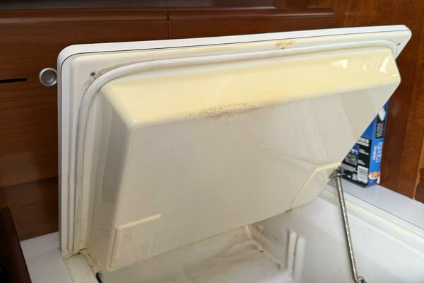 Countertop Loading Fridge
