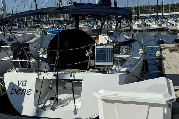 Va Bene 36ft Beneteau Yacht For Sale