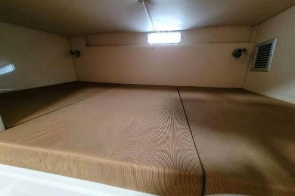 26ft Wellcraft Yacht For Sale