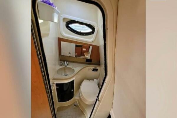 26ft Wellcraft Yacht For Sale