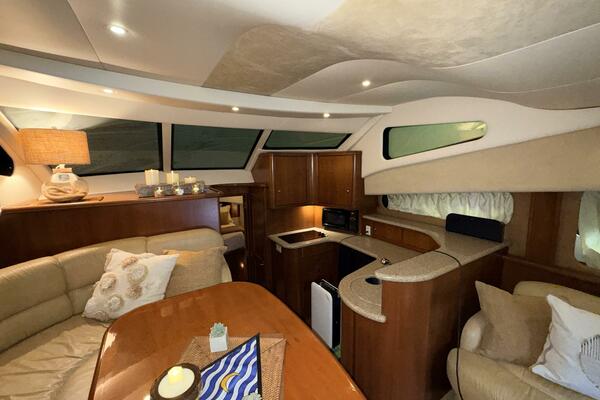 38ft Silverton Yacht For Sale