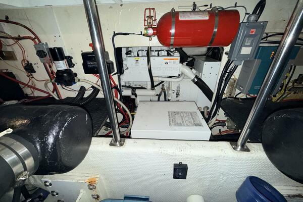 38ft Silverton Yacht For Sale