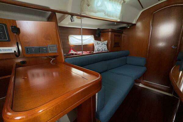 Beneteau 361 Yacht For Sale