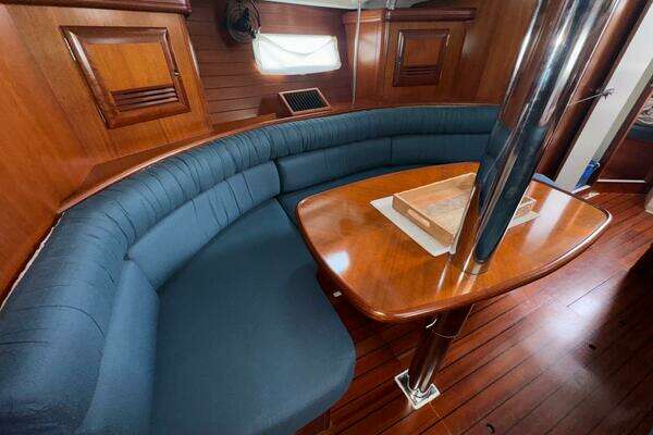 Beneteau 361 Yacht For Sale