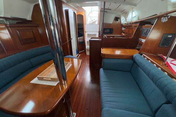 Beneteau 361 Yacht For Sale