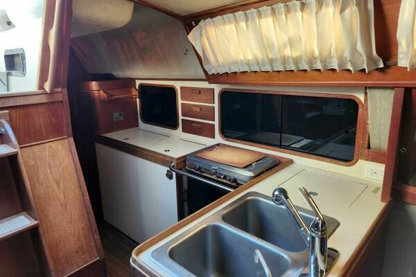 36ft S2 Yacht For Sale