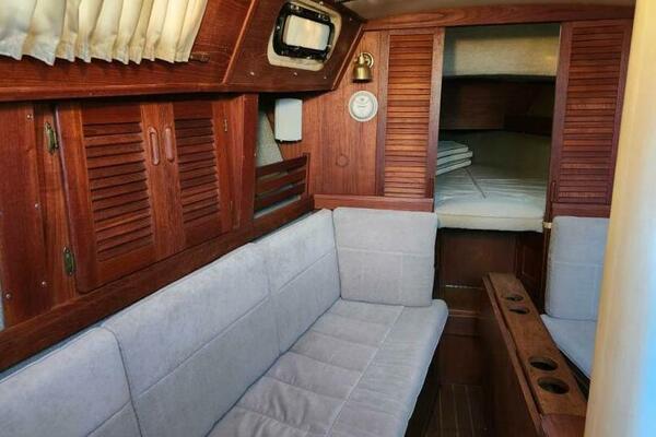36ft S2 Yacht For Sale