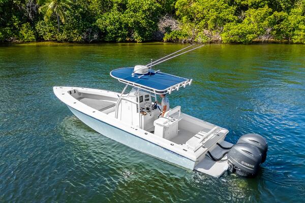 26ft Island Runner Yacht For Sale