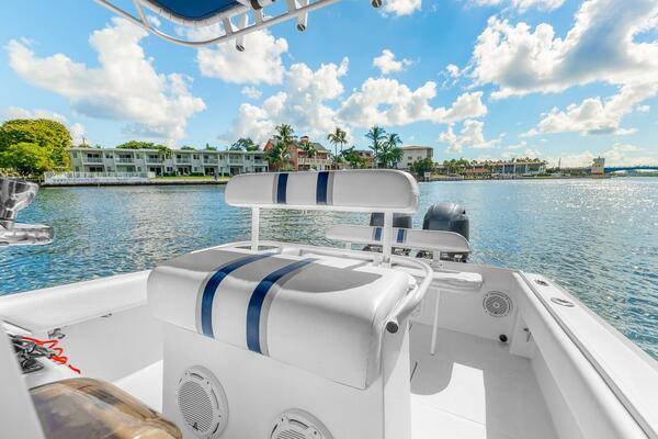 26ft Island Runner Yacht For Sale