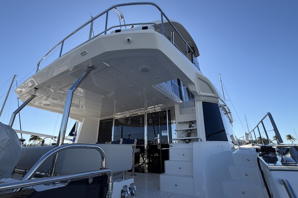 54ft Aquila Yacht For Sale