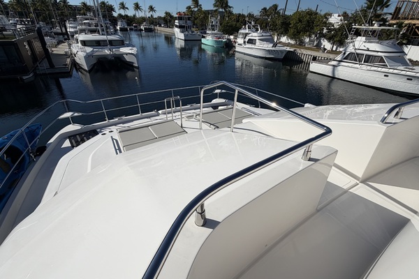54ft Aquila Yacht For Sale