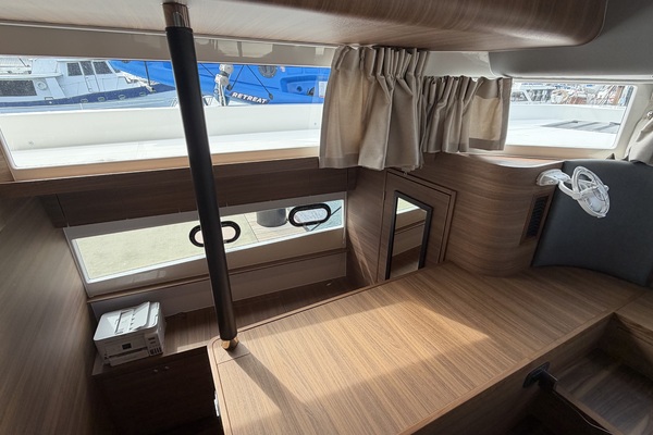 54ft Aquila Yacht For Sale