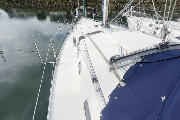 Wildflower 37ft Beneteau Yacht For Sale