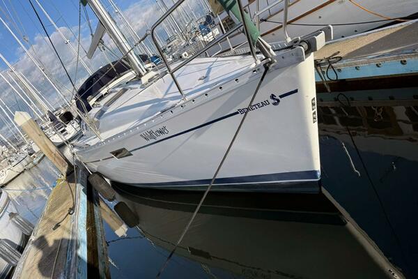 Wildflower 37ft Beneteau Yacht For Sale