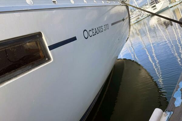 Wildflower 37ft Beneteau Yacht For Sale