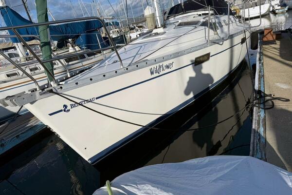 Wildflower 37ft Beneteau Yacht For Sale
