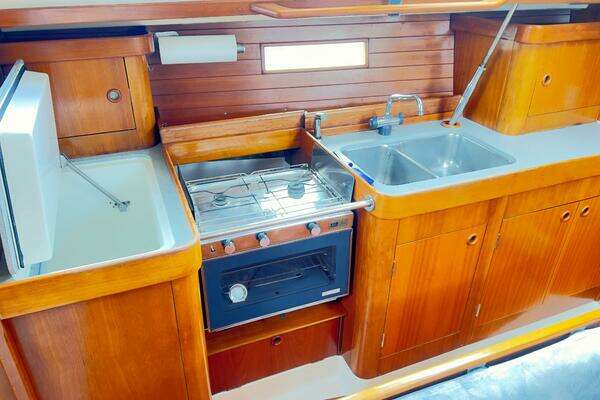 Beneteau  Yacht For Sale