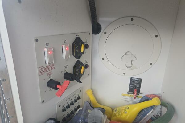 Fly Me 31ft Formula Yacht For Sale