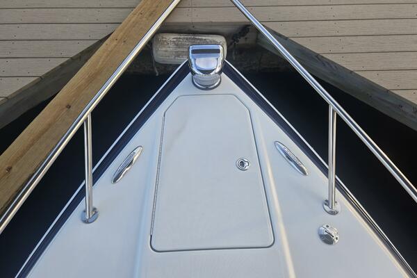 Windlass hatch