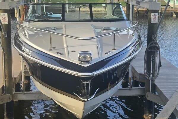 Fly Me 31ft Formula Yacht For Sale