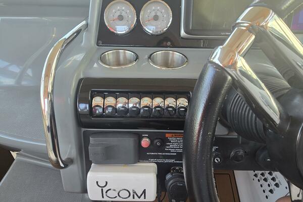 Fly Me 31ft Formula Yacht For Sale