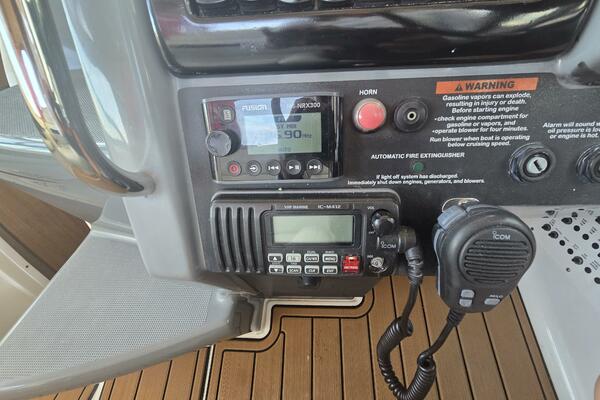 Fly Me 31ft Formula Yacht For Sale