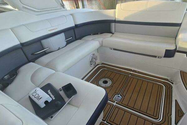 Photo of the 2013 Formula 310 Sun Sport "Fly Me"