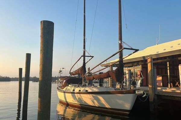 Dauntless 43ft Tanton Yacht For Sale